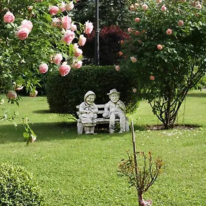 https://hotel-ganslhof.saalbachhinterglemmhotels.com